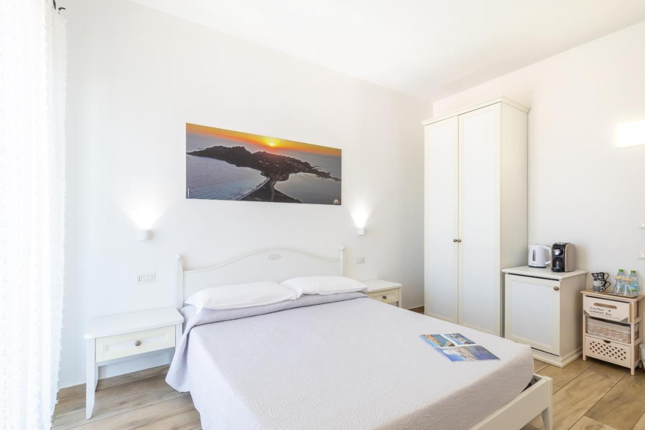 Bed and Breakfast Tramonto sul mare Santa Teresa di Gallura Esterno foto